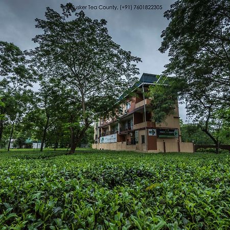 Hotel Tusker Tea County Chālsa Zewnętrze zdjęcie